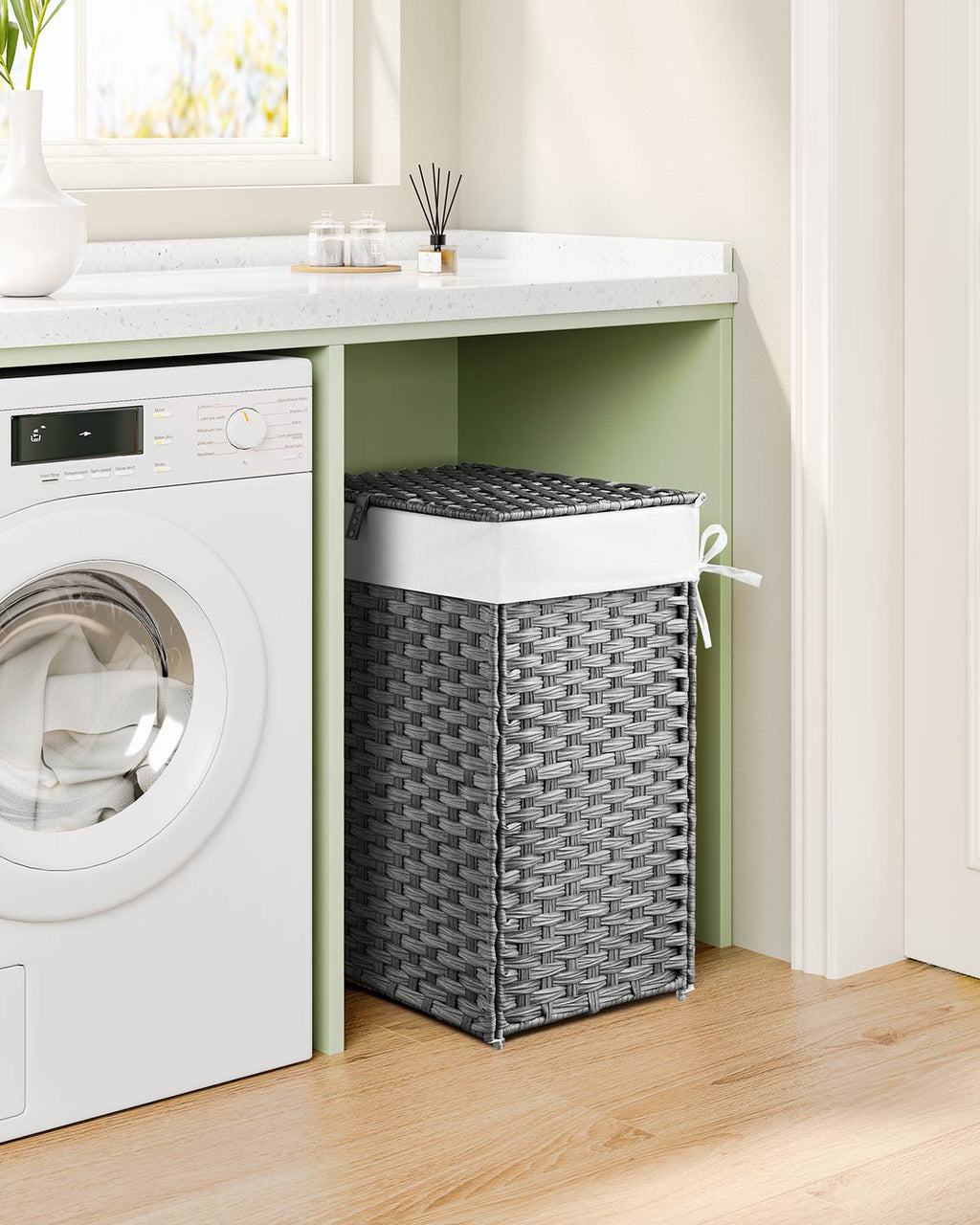 Greenstell Laundry Hamper with Lid, 60L Clothes Hamper with 2 Removable Liner Bags & 2 Mesh Laundry Bags, Handwoven Synthetic Rattan Laundry Basket for Clothes, Toys in Bathroom, Bedroom Grey